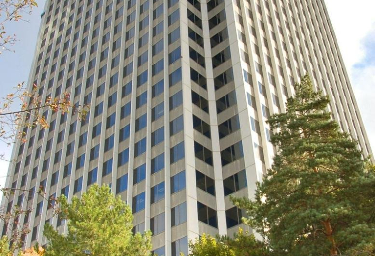 Interior of 755 West Big Beaver Road, Suite 2020, Top of Troy