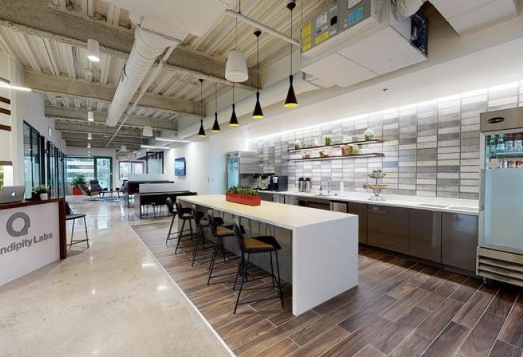 Serviced office to lease in Clayton