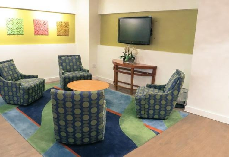 Executive offices to let in McLean