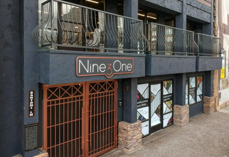 931 10th Street, Modesto, California