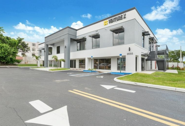 9555 Southwest 175th Terrace, Palmetto Bay, Florida