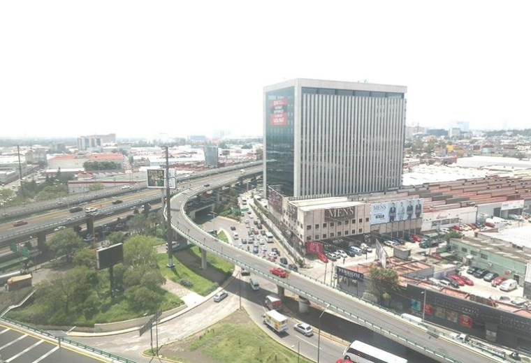 Executive suites in central Naucalpan de Juárez