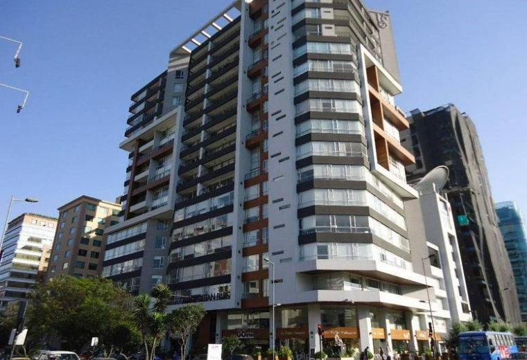 Avenida Luxemburgo y Avenida Portugal Esquina, Edificio Cosmopolitan, Piso 7, Quito