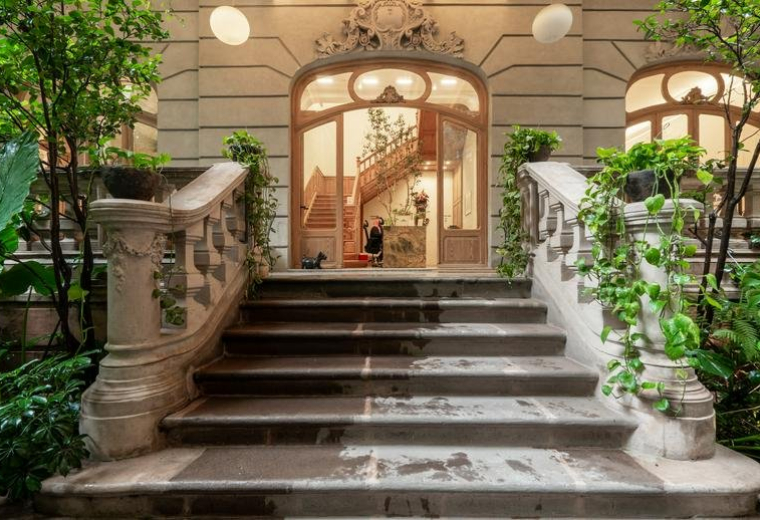 Nápoles 47, col. Juárez, del. Cuauhtemoc, Mexico City