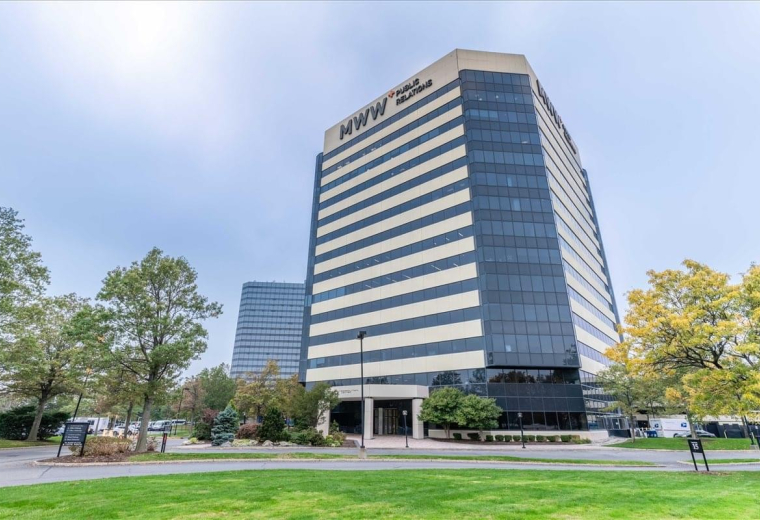 1 Meadowlands Plaza, Suite 200, East Rutherford, New Jersey, USA