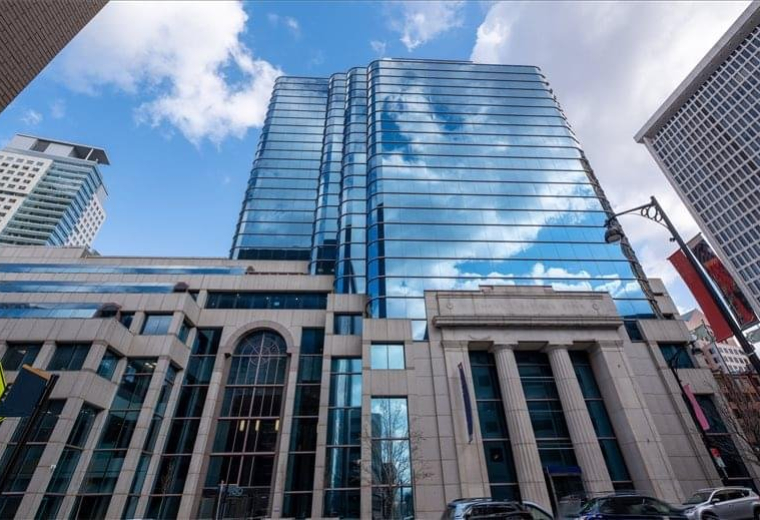 Exterior view of 100 Pearl Street, 14th Floor