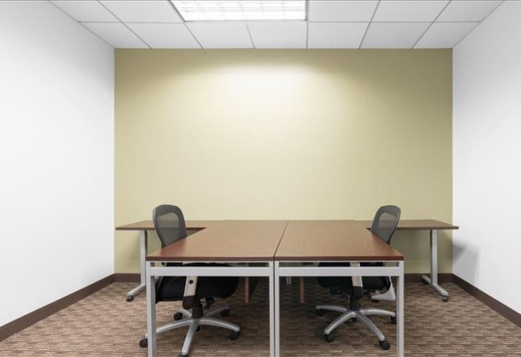 Office space to let in Lake Forest