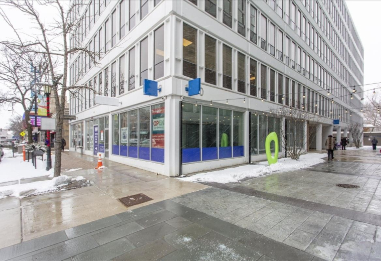 1010 Lake Street, Suite 200, Oak Park Business Centre, Oak Park, Illinois, USA