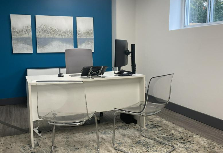 Interior of 10225, Yonge Street, Unit R