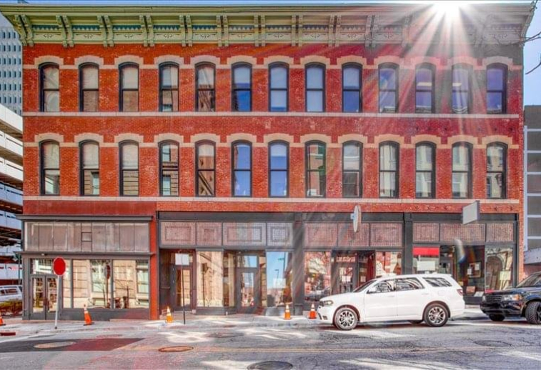 107 W. 9th Street, 2nd Floor, Kansas City, Missouri, USA