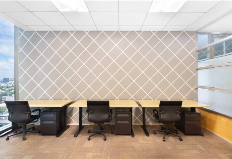 Blvd. Ávila Camacho No.36, Pisos 10 y 12, Col. Lomas de Chapultepec office spaces