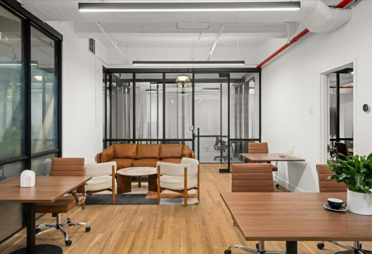 Office suites to let in New York City