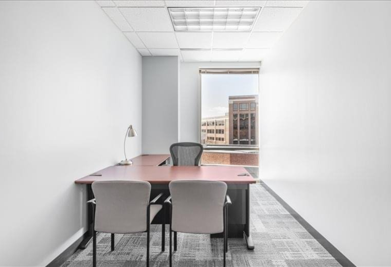 11815 Fountain Way, Suite 300