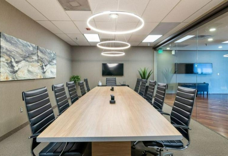 Plano serviced office