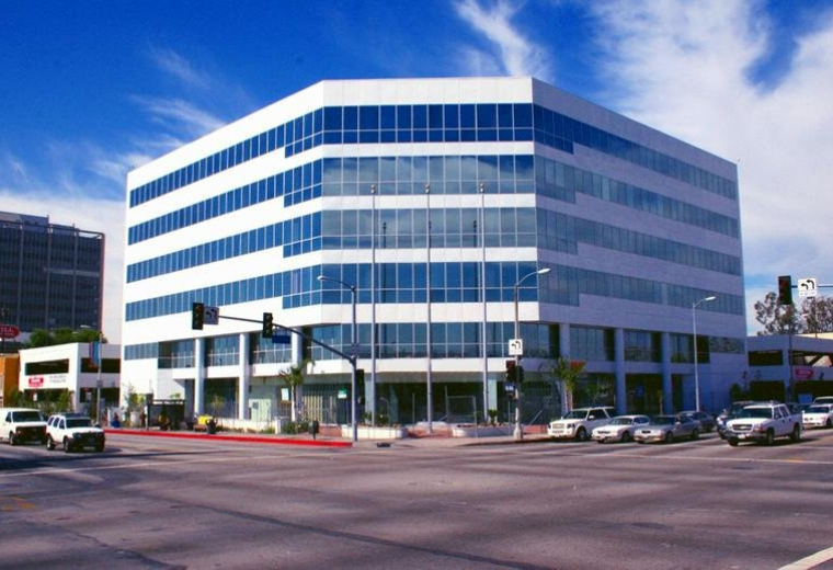 14500 Roscoe Blvd, Panorama City, California, USA