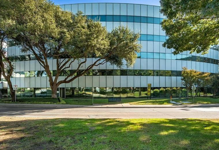 Office accomodations to rent in Dallas