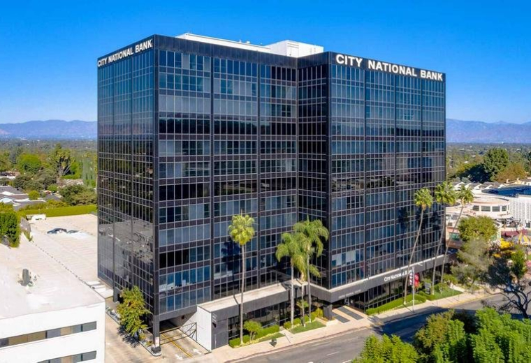 Wells Fargo Bank Building, Penthouse B, 16133 Ventura Blvd, Encino, California