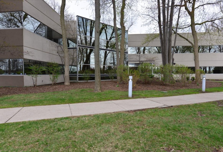 1715 Indian Wood Circle, Suite 200, Maumee, Ohio, USA