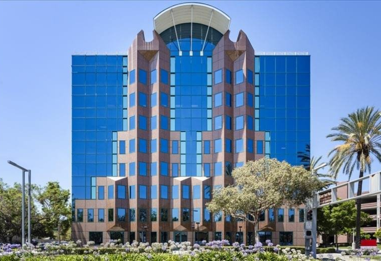 Executive office centres to rent in Cerritos