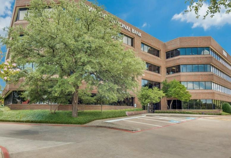 1801 N Hampton Road, DeSoto, Texas