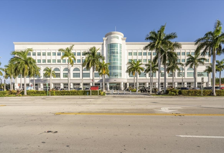 1801 Northeast 123rd Street, Causeway Square Business Centre, North Miami