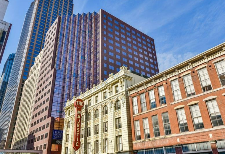 Office suites in central Dallas