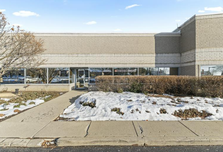 Executive offices in central Schaumburg