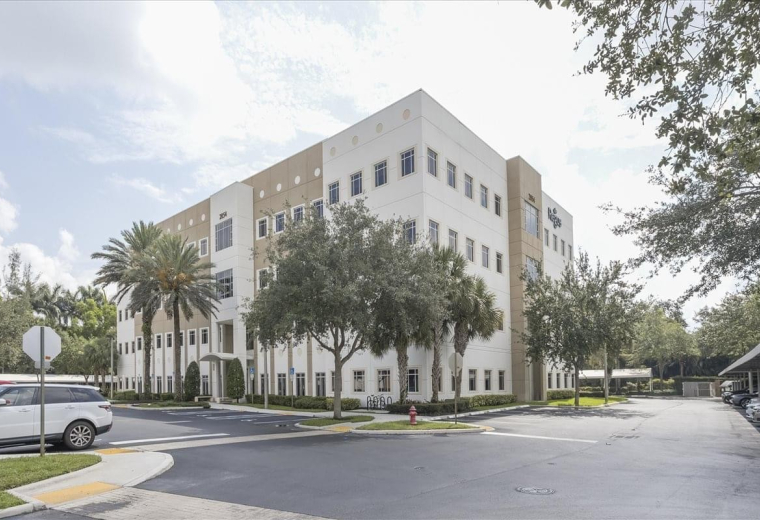 2054 Vista Parkway, Suite 400, Emerald View, West Palm Beach, Florida, USA