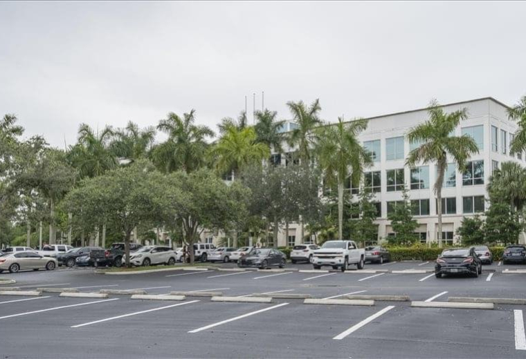 Exterior view of 2200 N Commerce Parkway, Suite 200