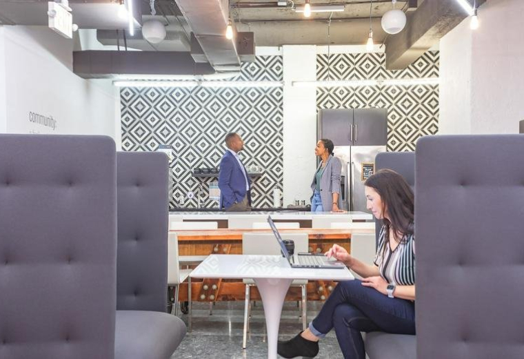 Executive office to hire in Charlotte (North Carolina)