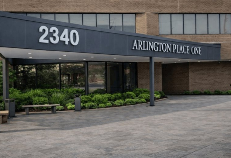 Arlington Place One, 2340 S Arlington Heights Rd, Arlington Heights, Illinois