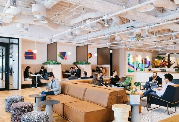 Serviced office to lease in Phoenix