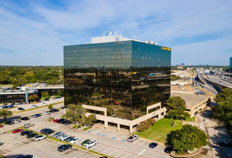 Interior of 2727 Lyndon B Johnson Freeway