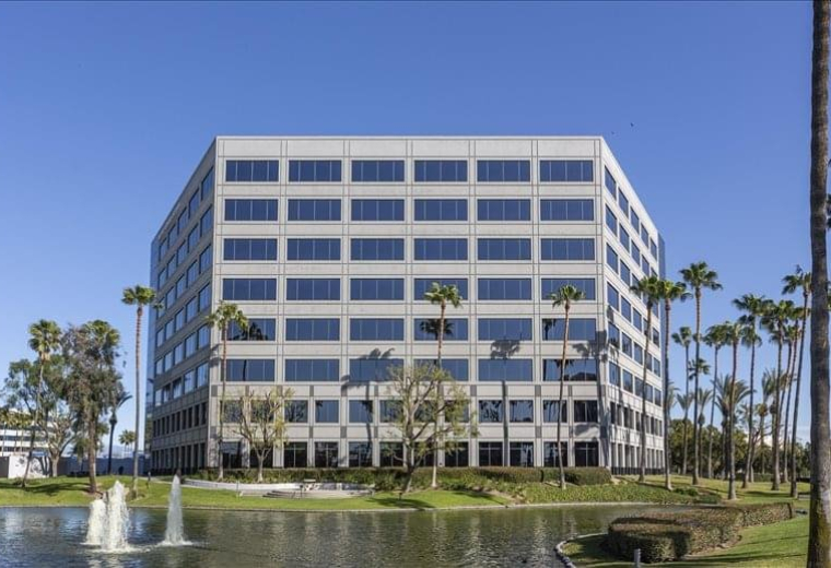 Interior of 3281 E Guasti Road, 7th Floor
