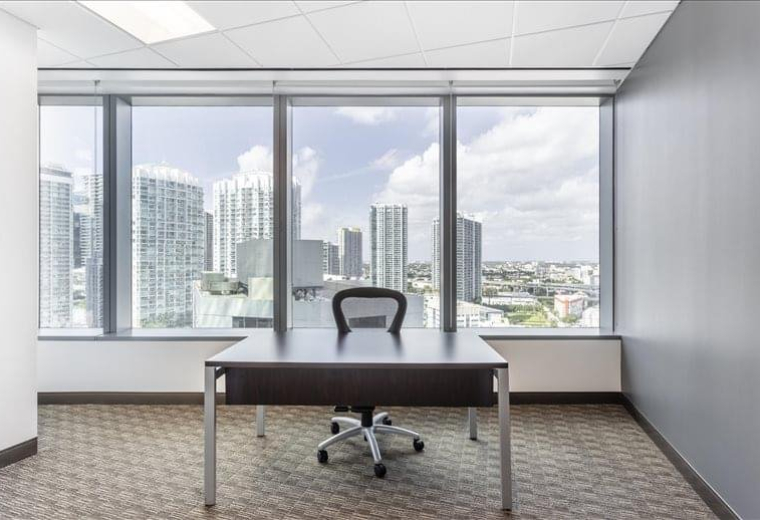 Executive office centre to lease in Miami