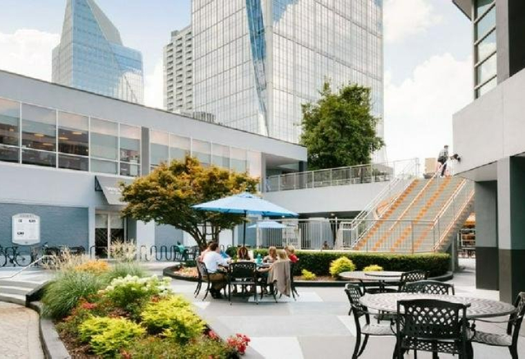 Serviced office centre to lease in Atlanta