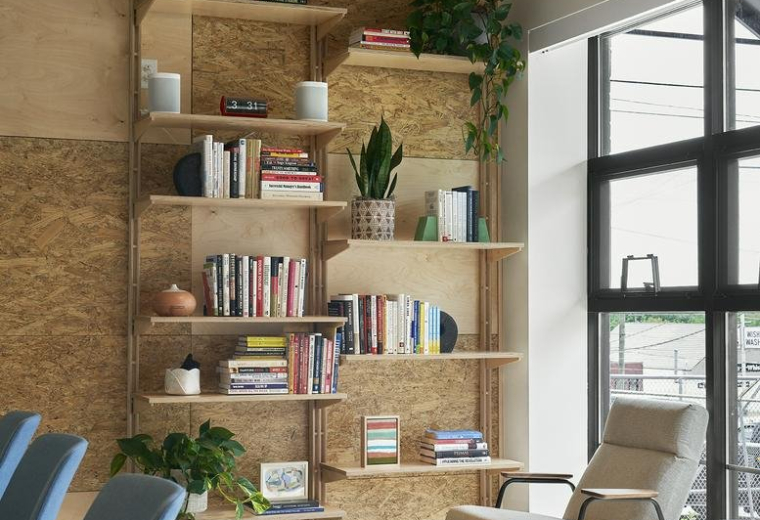 Exterior view of 408, 38th Avenue North