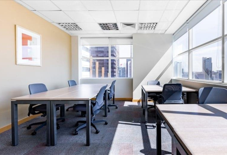 Executive suites in central Curitiba