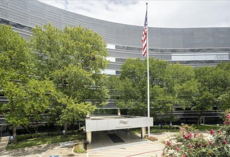 Interior of 5050 Quorum Drive, Suite 700