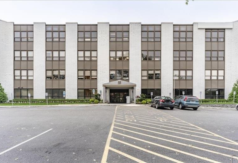 Executive suites in central Morristown