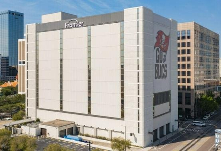 Interior of 610 East Zack Street, 4th Floor