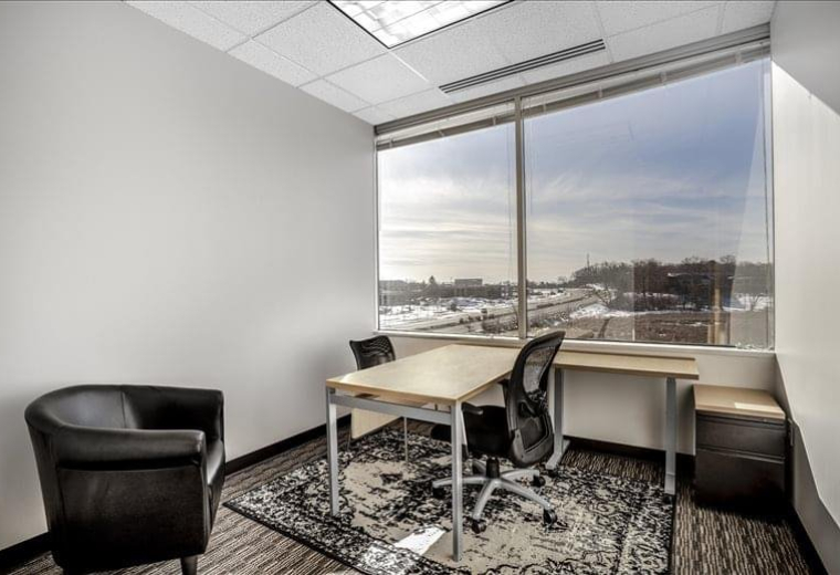 Office accomodation in Eden Prairie