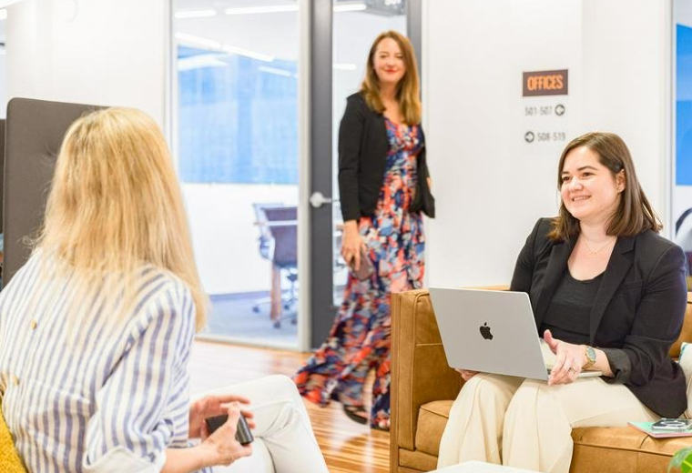 701 Commerce Street executive offices