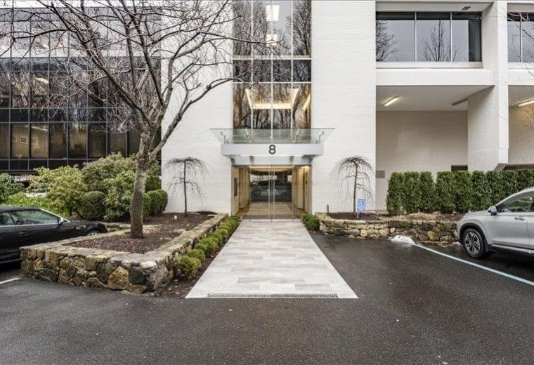 Serviced office centres in central Westport