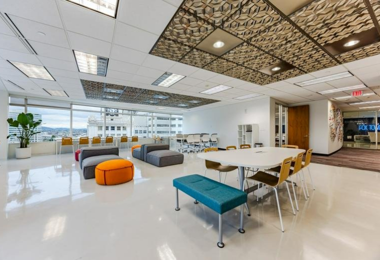 Co-Working PDX, Suite 900, 805 Southwest Broadway, Portland, Oregon