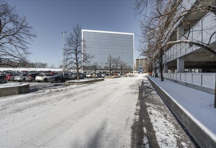 Executive suite to lease in Chicago