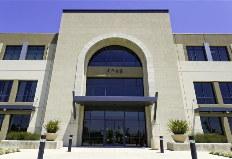 9245 Laguna Springs Drive, Elk Grove, Sacramento, California, USA