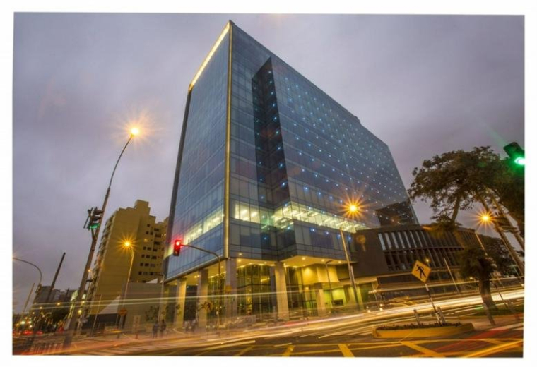 Executive office centres in central Lima
