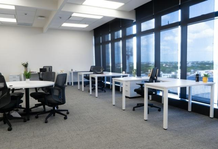 Urban Center Cancún, Avenida Tulum Sur, Cancun