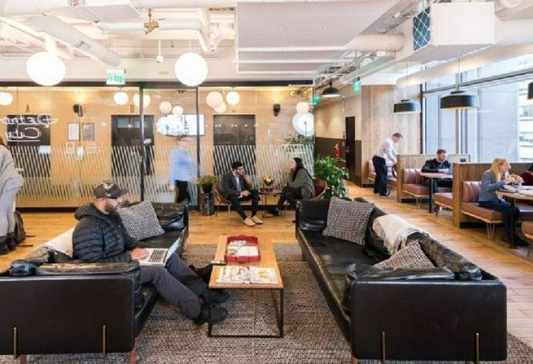 Exterior image of 1001 Woodward Avenue, Suite 500